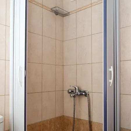 Achilleas Apartamento