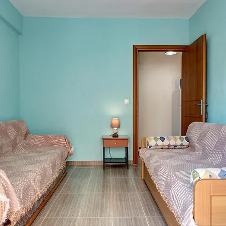 Achilleas Apartment *