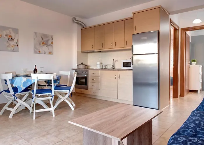 Achilleas 公寓 Kalyves Polygyrou