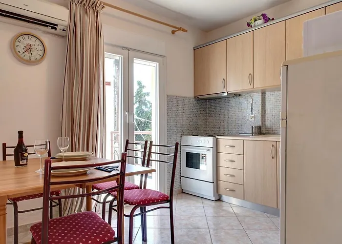 Achilleas Apartamento *