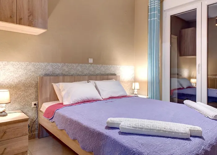 Achilleas Apartamento *